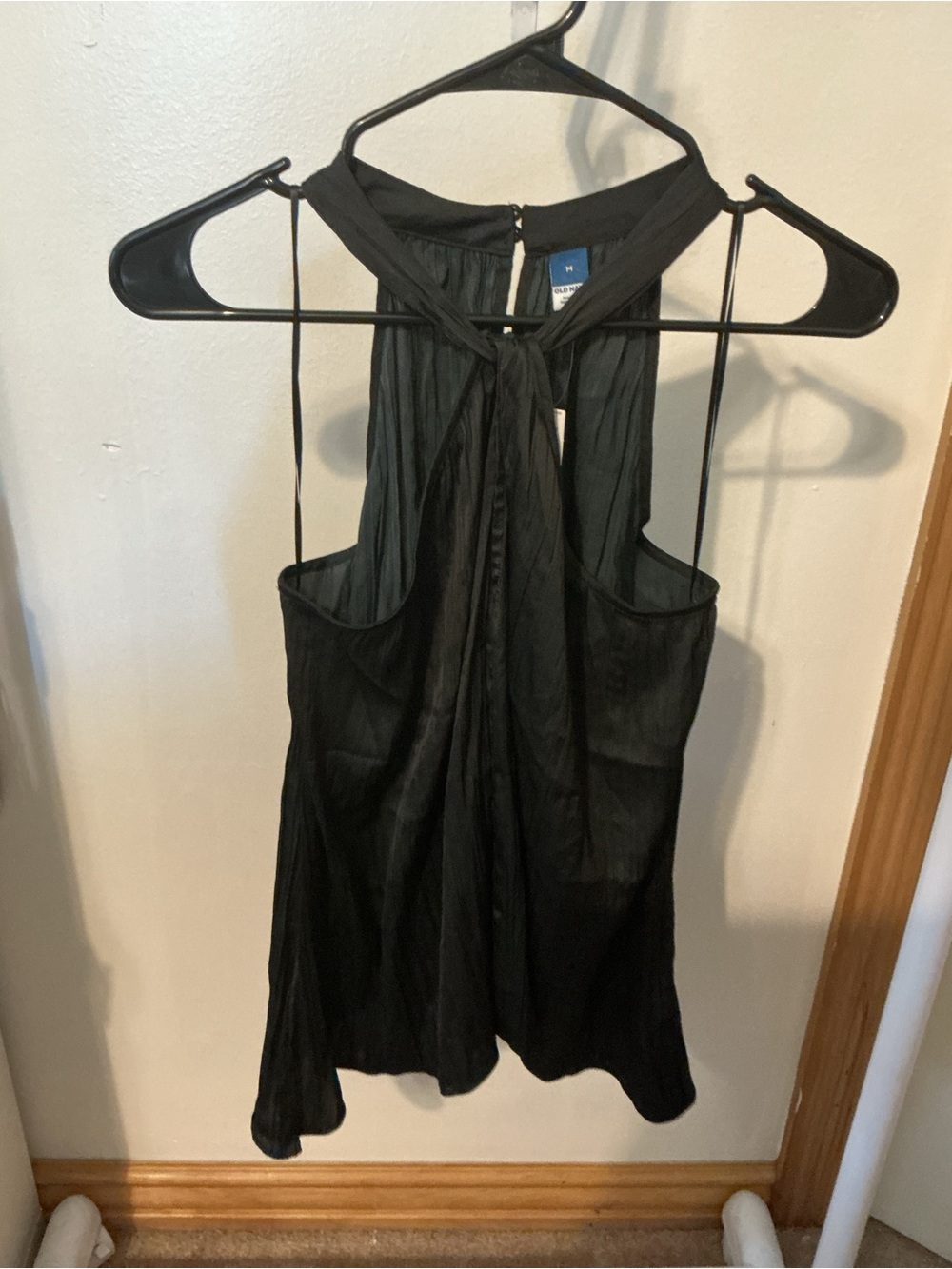 Old Navy Black Tie-Back Sleeveless Camisole